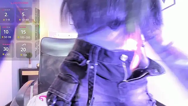 Bell marinny online show from 12.18.25