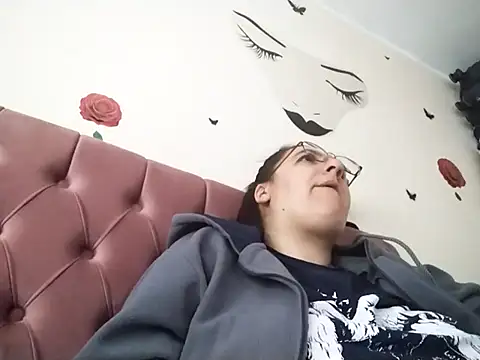 Snapshot of Dana92va chatting on 02.21.26 Dana92va online show from 02.21.26