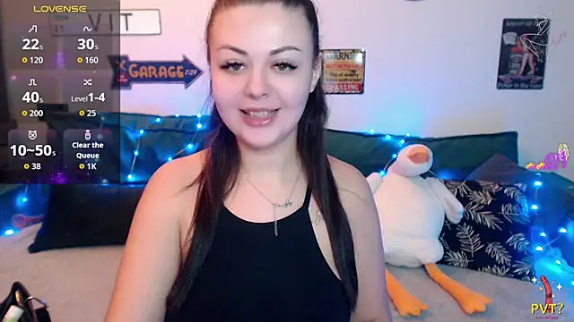 Snapshot of MonicaMoonly chatting on 12.05.25 MonicaMoonly online show from 12.05.25