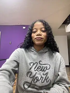 Snapshot of arianna_roxe chatting on 02.20.26 arianna roxe online show from 02.20.26