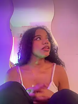 Snapshot of arianna_roxe chatting on 02.22.26 arianna roxe online show from 02.22.26