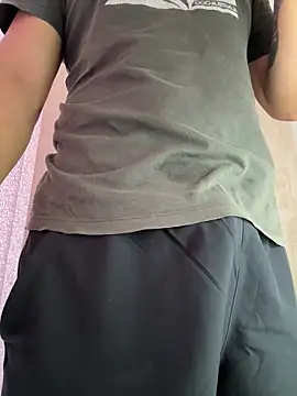 Snapshot of Anonima-Girl chatting on 12.20.25 Anonima-Girl online show from 12.20.25