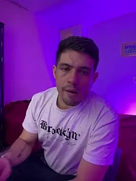 Snapshot of williamsmiiths16 chatting on 01.10.26 williamsmiiths16 online show from 01.10.26