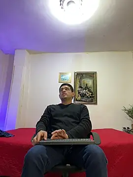 Snapshot of williamsmiiths16 chatting on 01.15.26 williamsmiiths16 online show from 01.15.26