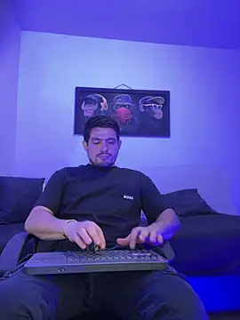 williamsmiiths16 online show from 06.22.26