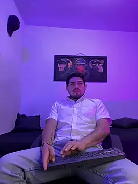 williamsmiiths16 online show from 06.24.26