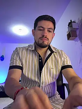 williamsmiiths16 online show from 07.28.26