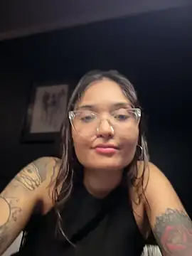 Snapshot of LuXarumi chatting on 01.07.26 LuXarumi online show from 01.07.26