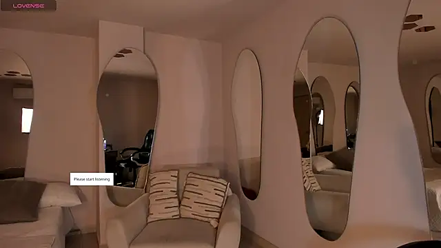 MadisonKane online show from 05.14.26