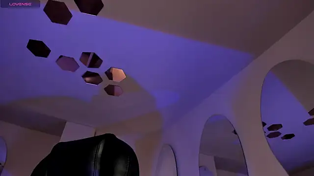 MadisonKane online show from 07.08.26
