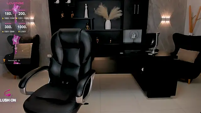 ChloeManson online show from 12.11.24