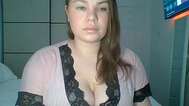 Snapshot of GEMMARMALADE chatting on 03.18.26 GEMMARMALADE online show from 03.18.26