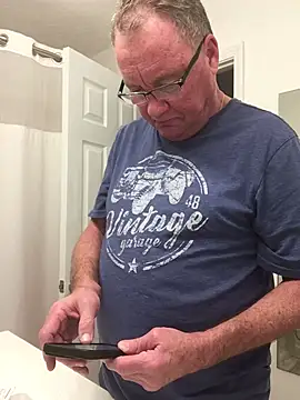 Toothpic1 online show from 02.01.26