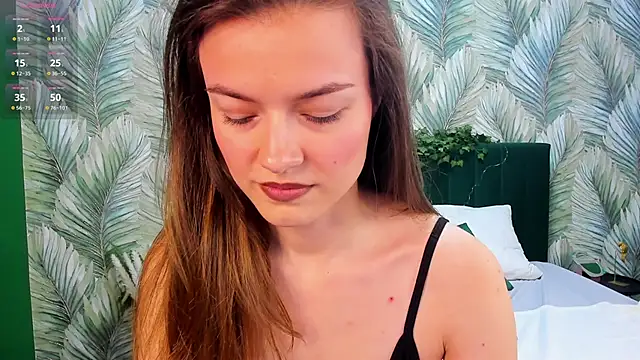 Snapshot of Graceee_ chatting on 01.11.26 Graceee online show from 01.11.26