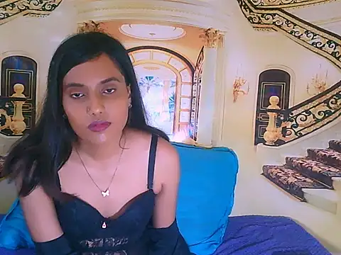 Snapshot of IndianSkies chatting on 12.18.25 IndianSkies online show from 12.18.25