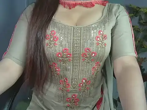 Snapshot of Hotty_Suzuka chatting on 03.18.26 Hotty Suzuka online show from 03.18.26