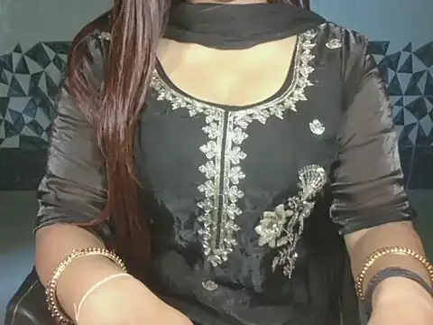 Hotty Suzuka online show from 07.03.26