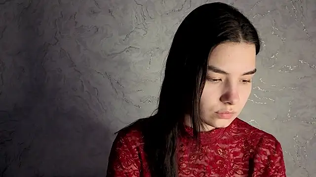 Snapshot of Laura_Sunday chatting on 02.02.26 Laura Sunday online show from 02.02.26