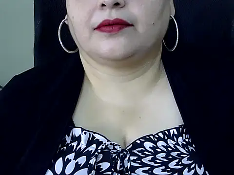 Soniya Sha online show from 03.14.26