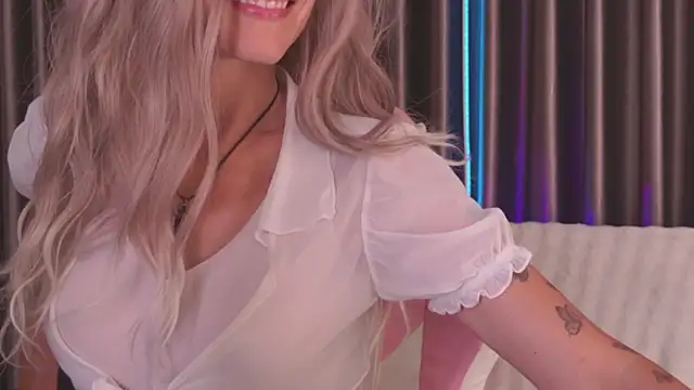 betty xoxoo online show from 04.26.26