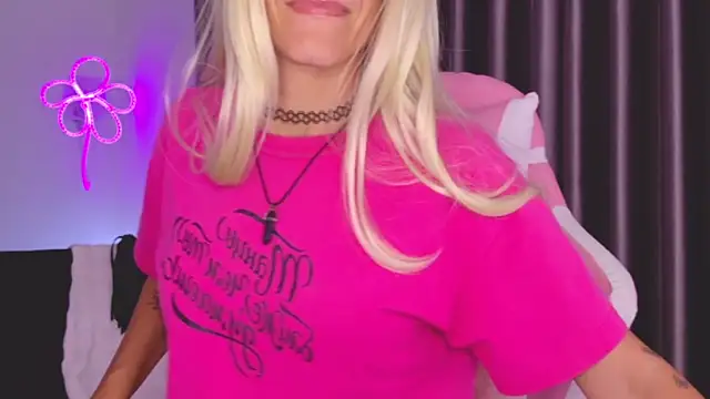 Snapshot of betty_xoxoo chatting on 06.22.26 betty xoxoo online show from 06.22.26
