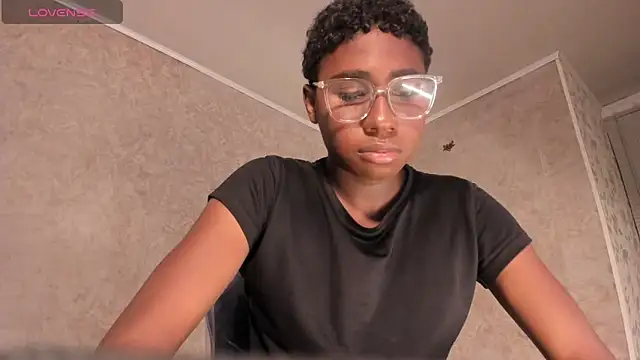 teylor lovee online show from 02.24.26