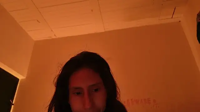 Snapshot of MoonLipsON- chatting on 06.21.26 MoonLipsON- online show from 06.21.26