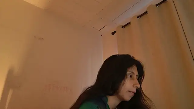 Snapshot of MoonLipsON- chatting on 07.14.26 MoonLipsON- online show from 07.14.26