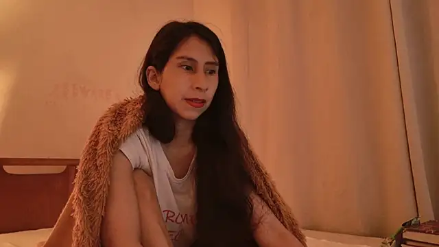 Snapshot of MoonLipsON- chatting on 08.01.26 MoonLipsON- online show from 08.01.26