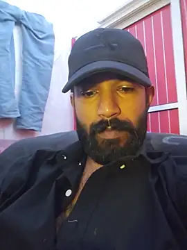 Snapshot of Bigkannan chatting on 06.24.26 Bigkannan online show from 06.24.26