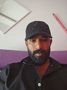 Snapshot of Bigkannan chatting on 07.23.26 Bigkannan online show from 07.23.26