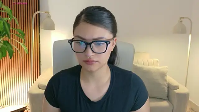 victoria   moon online show from 06.10.26