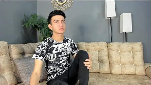 Feiccer Thomson1 online show from 12.15.25