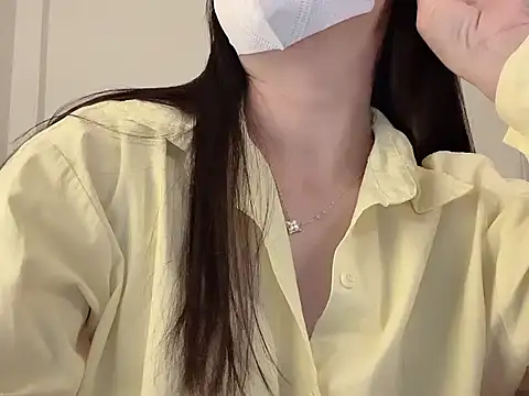 Snapshot of Mimy18 chatting on 02.11.26 Mimy18 online show from 02.11.26