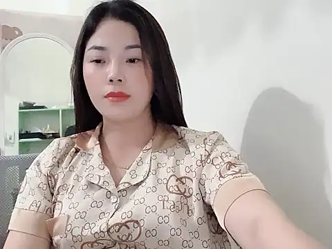 Mimy18 online show from 05.10.26