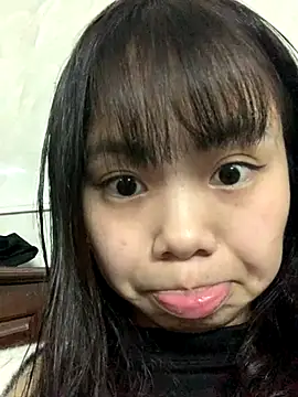 Snapshot of Mon_babyy chatting on 01.06.26 Mon babyy online show from 01.06.26