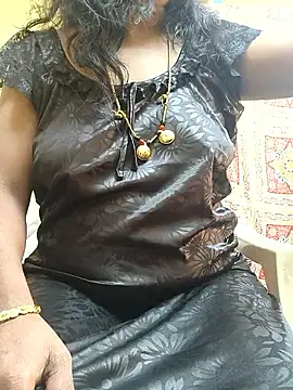 Snapshot of Preeti345 chatting on 01.13.26 Preeti345 online show from 01.13.26