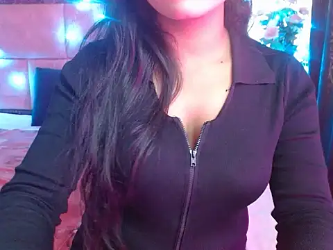 Lola Bebe online show from 03.22.26