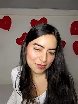 saasha Petit online show from 02.18.26