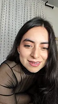 saasha Petit online show from 03.18.26