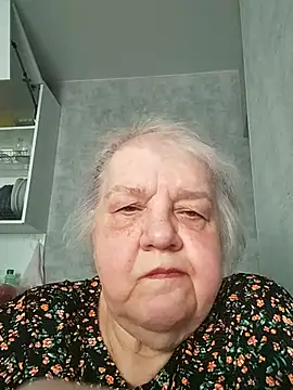 HapinessLovee online show from 04.22.26