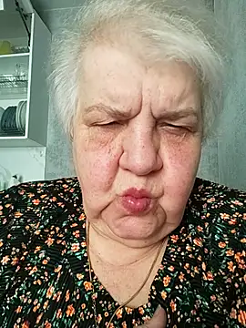 HapinessLovee online show from 05.04.26