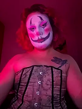 Snapshot of alien_ate_red chatting on 02.08.26 alien ate red online show from 02.08.26