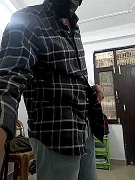 Bigdickboy2406 online show from 12.18.25