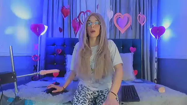 Lis Pearson online show from 02.06.26