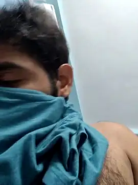 Snapshot of yoursbiswa chatting on 12.17.25 yoursbiswa online show from 12.17.25