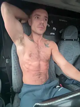 Snapshot of jack-the-dad chatting on 12.21.25 jack-the-dad online show from 12.21.25