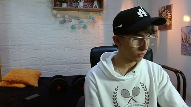 Snapshot of jeremy_job chatting on 01.10.26 jeremy job online show from 01.10.26