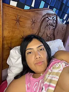 Snapshot of _Laurentt_ chatting on 03.10.26 Laurentt online show from 03.10.26