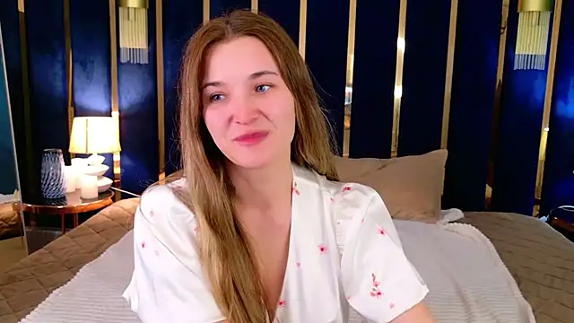 Lina Sinerz online show from 06.04.26